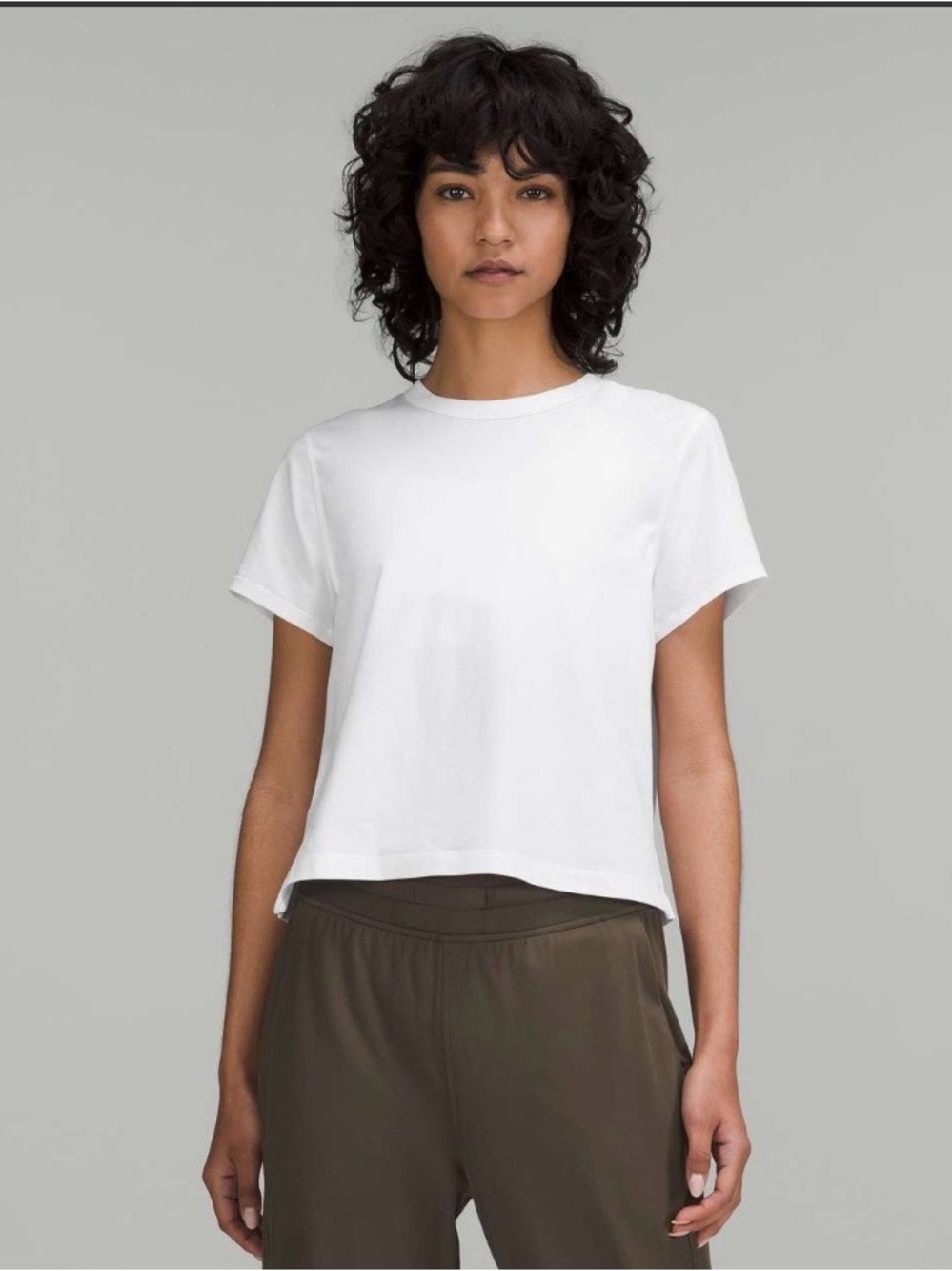 Lululemon Classics White Crewneck Women's Tee size 4 (B1)
